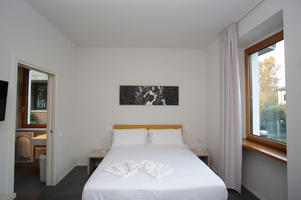 Stravagante Hostel & Rooms Verona Exteriér fotografie